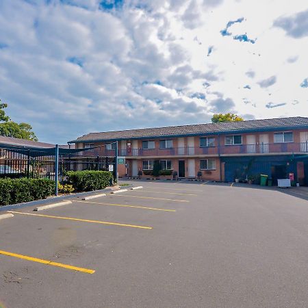 Narellan Motor Inn Zewnętrze zdjęcie