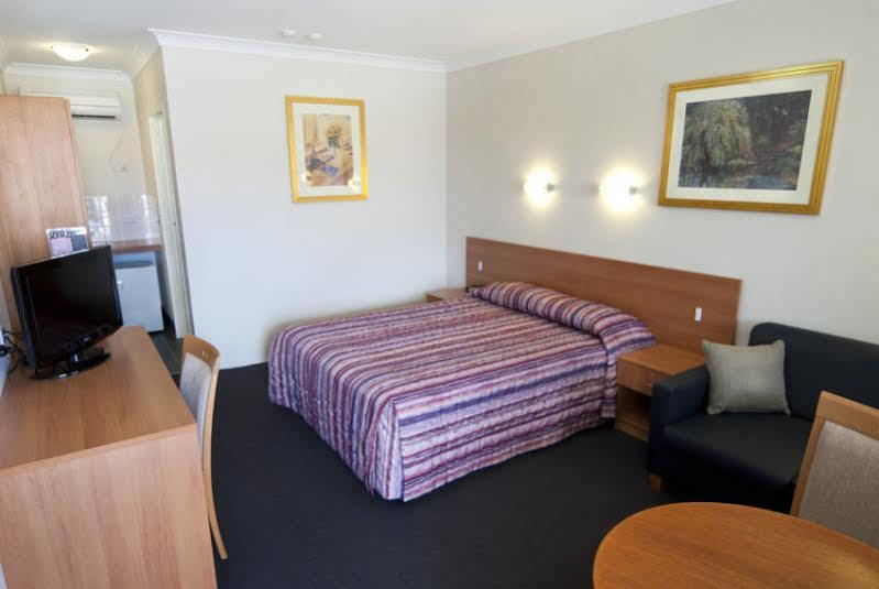 Narellan Motor Inn Zewnętrze zdjęcie